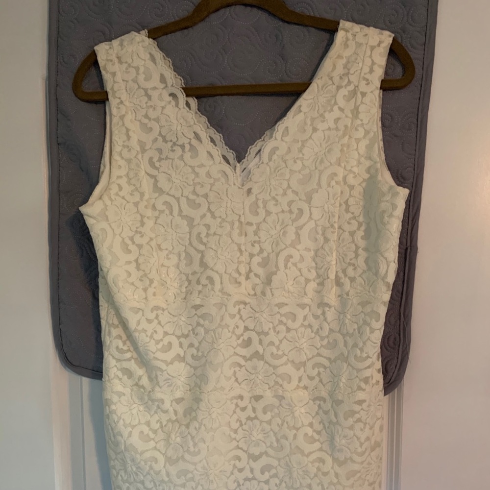 Off white lace sleeveless top